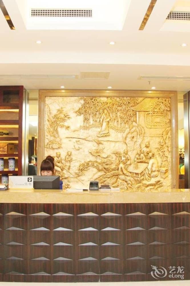 Jin Long Hotel Chengdu Exterior photo